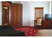 Санаторий "Черноморье" 2-местный 3-комнатный люкс, апартамент